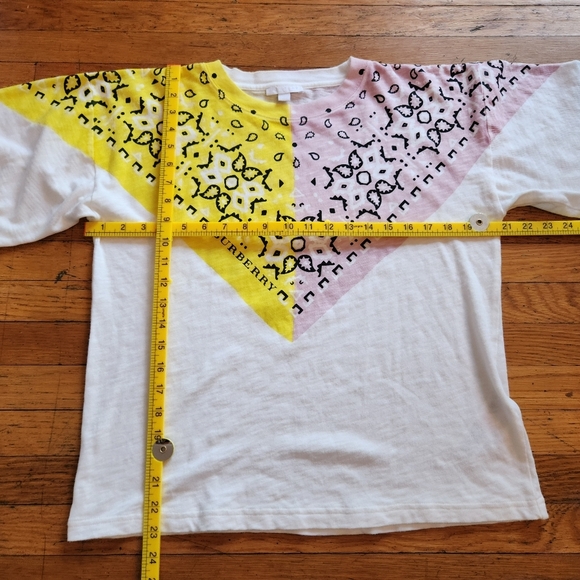 BURBERRY Yellow Pink Bandana Tee - Picture 4 of 9